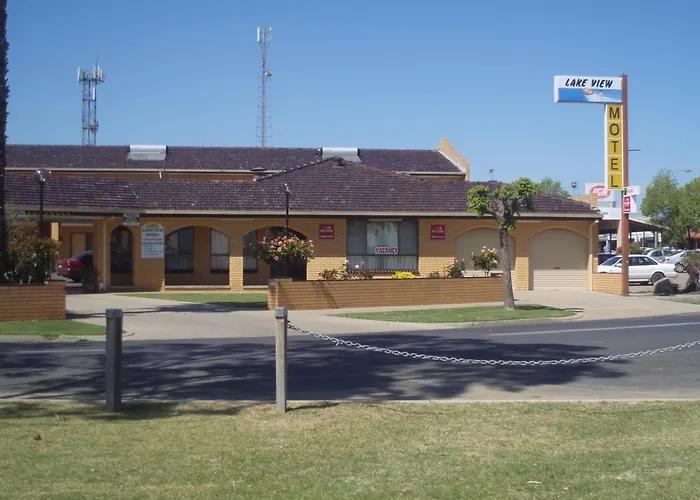 Lakeview Motel
