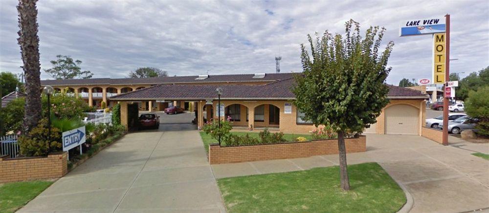 Lakeview Motel